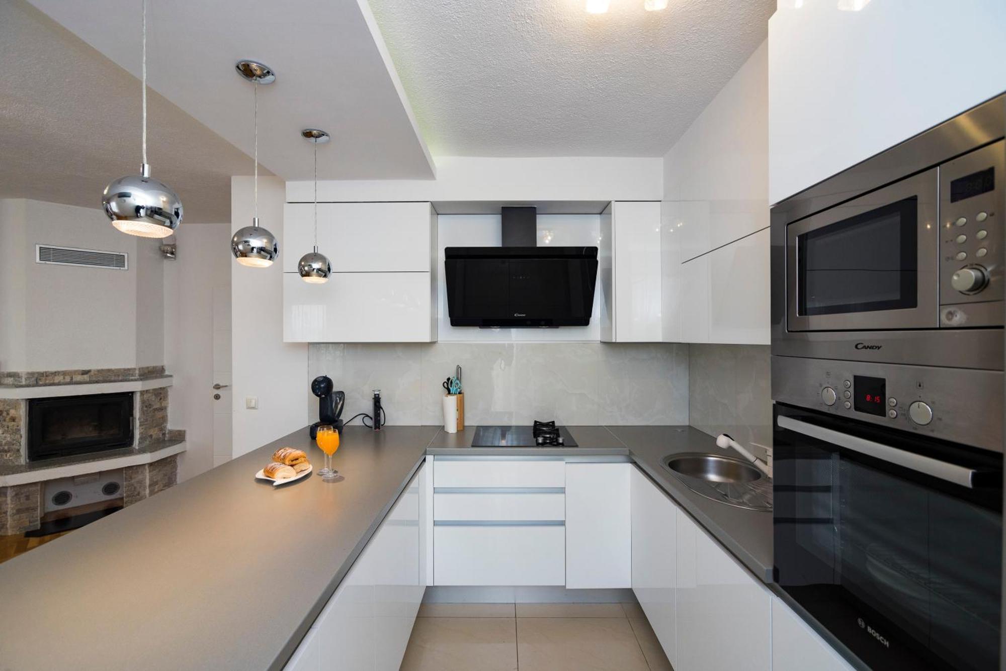 Kaštela M&M Pelivan Apartment מראה חיצוני תמונה